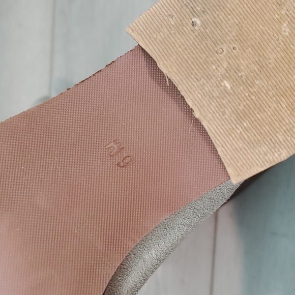 Coconuts By Matisse Women Pronto Ankle Suede Heels boots sz 6M - Picture 13 of 16